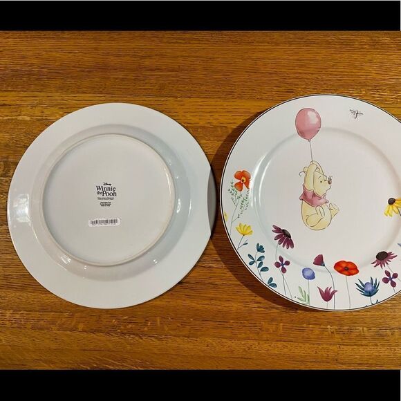 Disney Winnie the Pooh Among the Flowers Dinner Plates set of 2 NWT - Picture 5 of 5